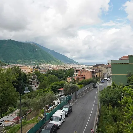 Le Rose דירה Casola di Napoli